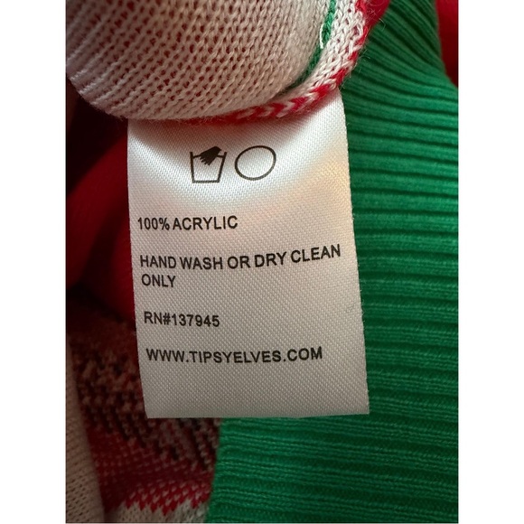 Tipsy Elves Meowy Christmas Adorable Kitten in a Wreath Holiday Pullover Sweater - Picture 8 of 14